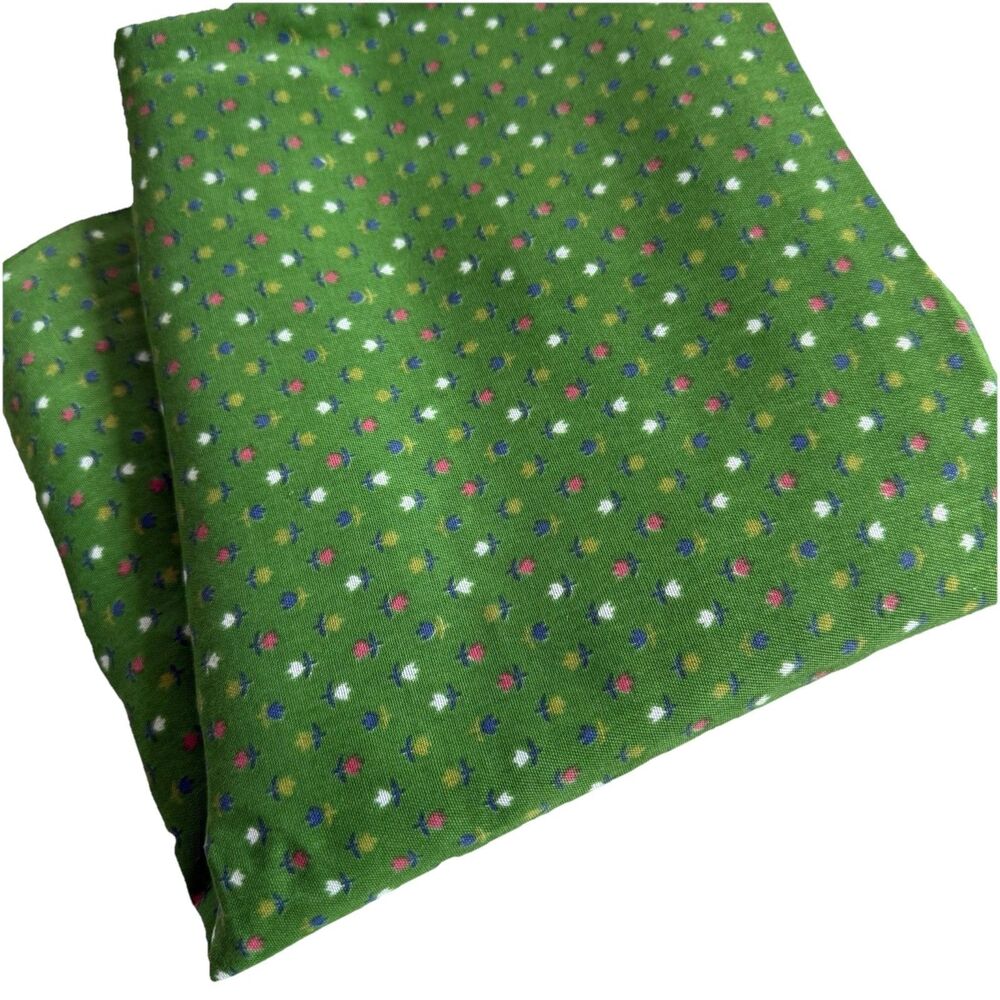 Vintage Kelly Green Fabric with Pink & Blue Tulips Calico Fabric Spring Easter